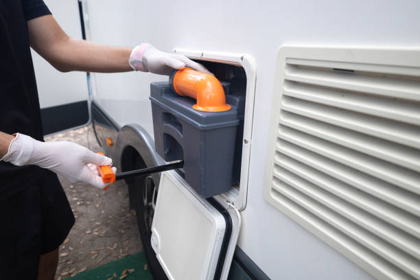 Best Luxury portable toilet rental  in Cheboygan, MI